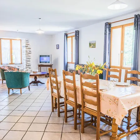 Prázdninový dům De France 5/6 Personnes Au Mialet *